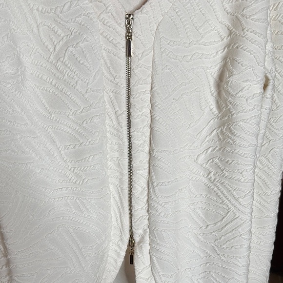 Frank Lyman Textured Zip Long Cream Cardigan Size 14 - Picture 4 of 7